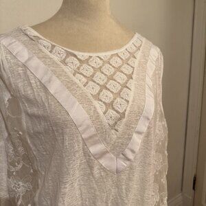 New Romantics White Lace Tie Blouse – Size XS
